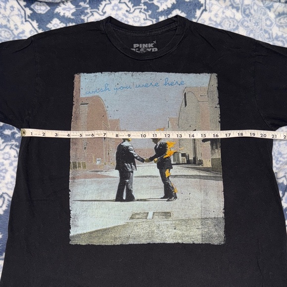 Men’s or Women’s Pink Floyd super Rare T-Shirt! Men’s Large and Vintage! 10/10 - Picture 5 of 10